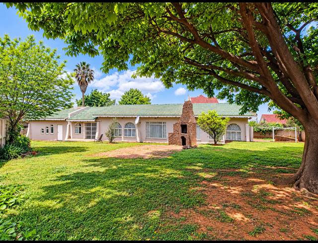 3 BEDROOM HOUSE FOR SALE IN BERGSIG